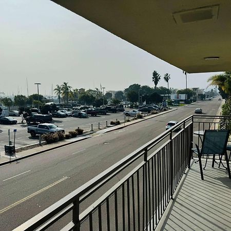 Ramada By Wyndham San Diego Airport Exterior foto